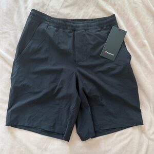 NEW Lululemon Black Pace Breaker Shorts